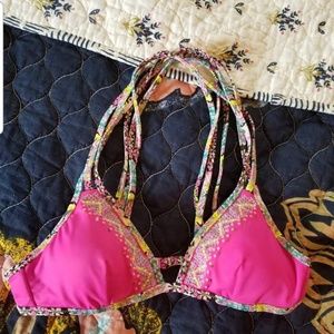 Victoria’s Secret swimsuit top